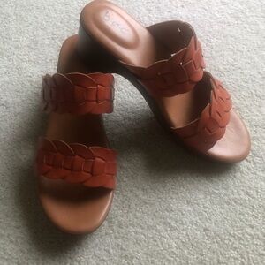 b.o.c. Women's woven leather Sandals